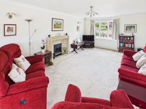 Lounge- click for photo gallery